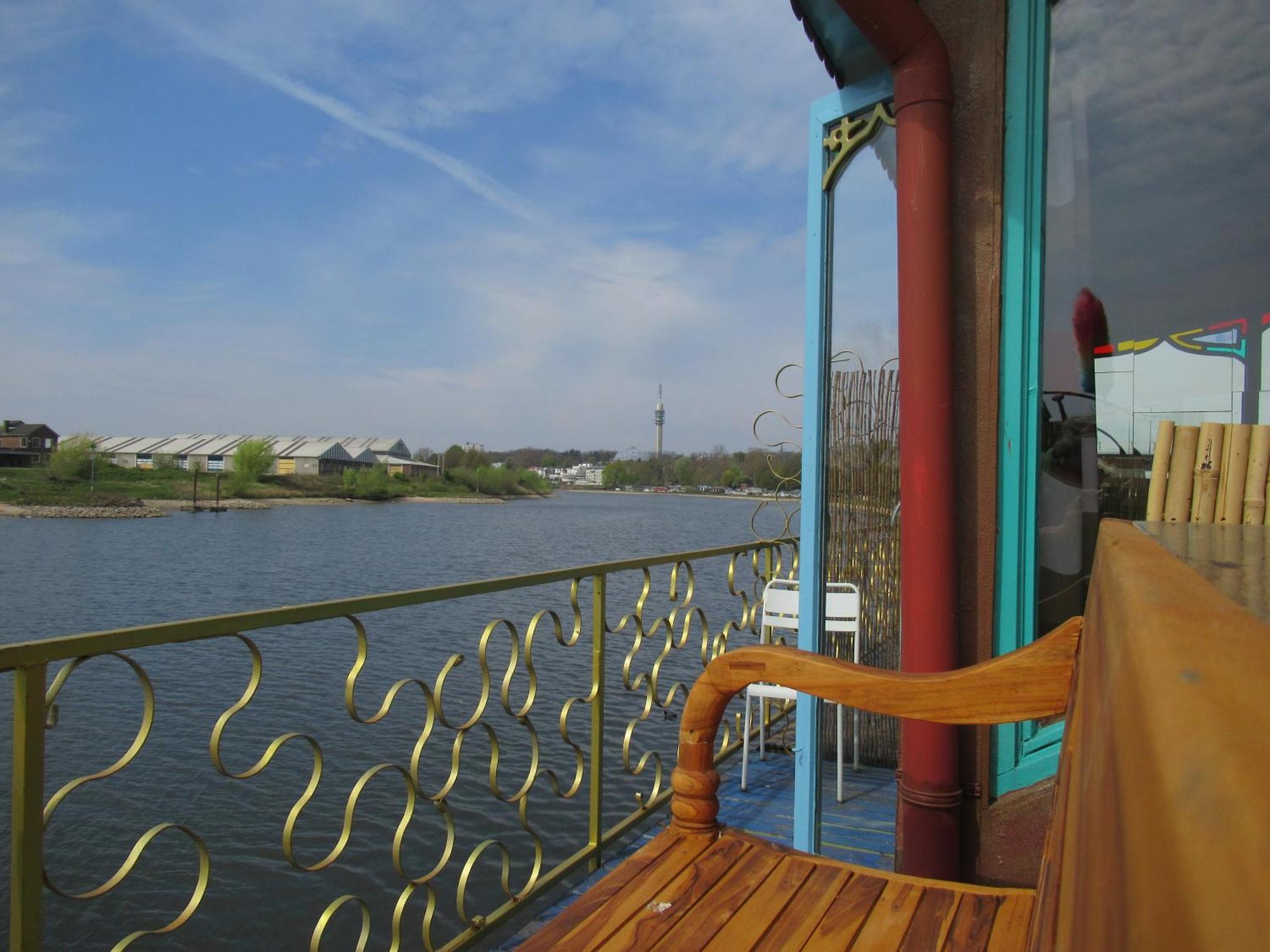 Drijfpaleis Hotell Arnhem Exteriör bild